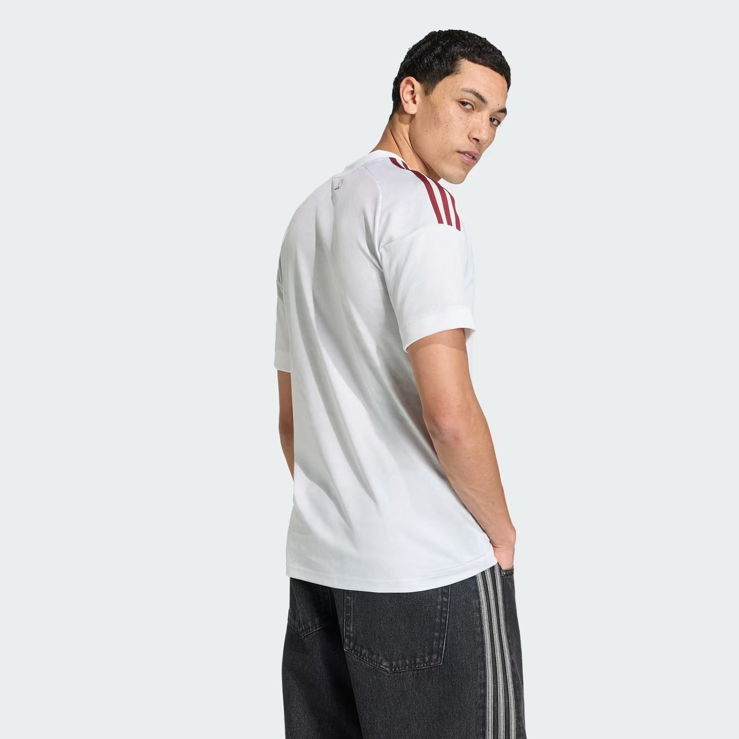 Qatar 2026/27 Away Jersey - image 6