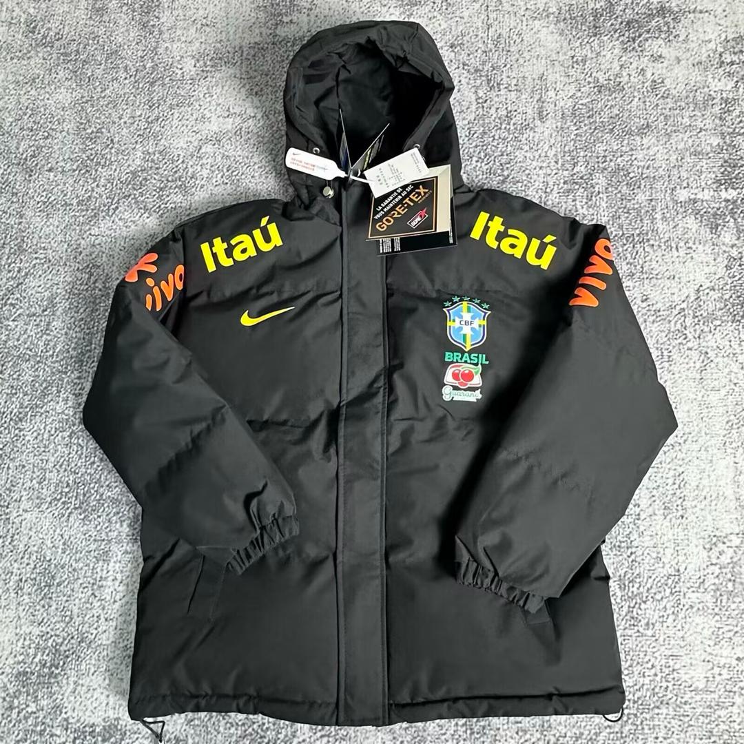 Puffer Jacket Brazil - Black - image 3