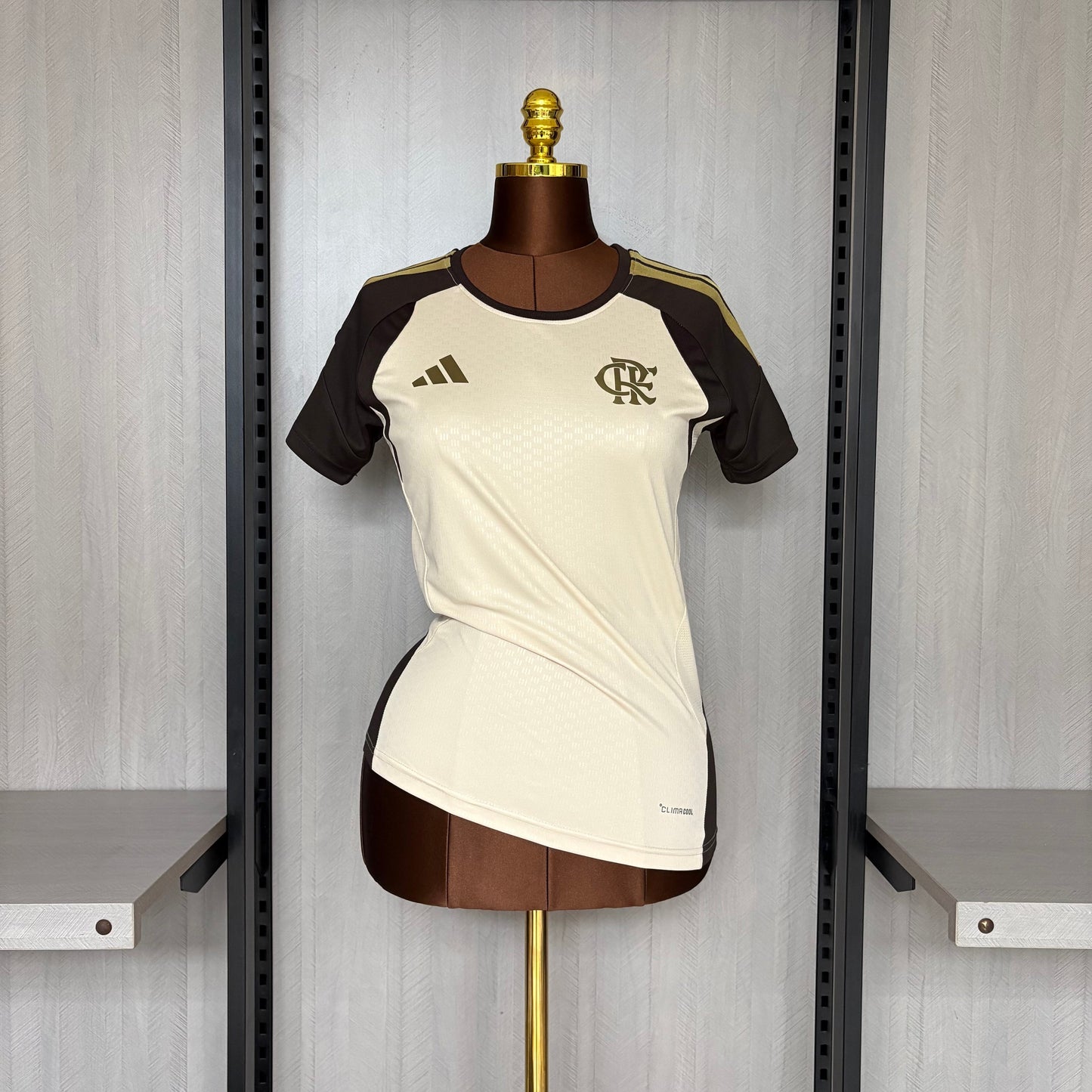 Camisa Feminina Flamengo Treino 2026 Bege - Fan Version - image 2