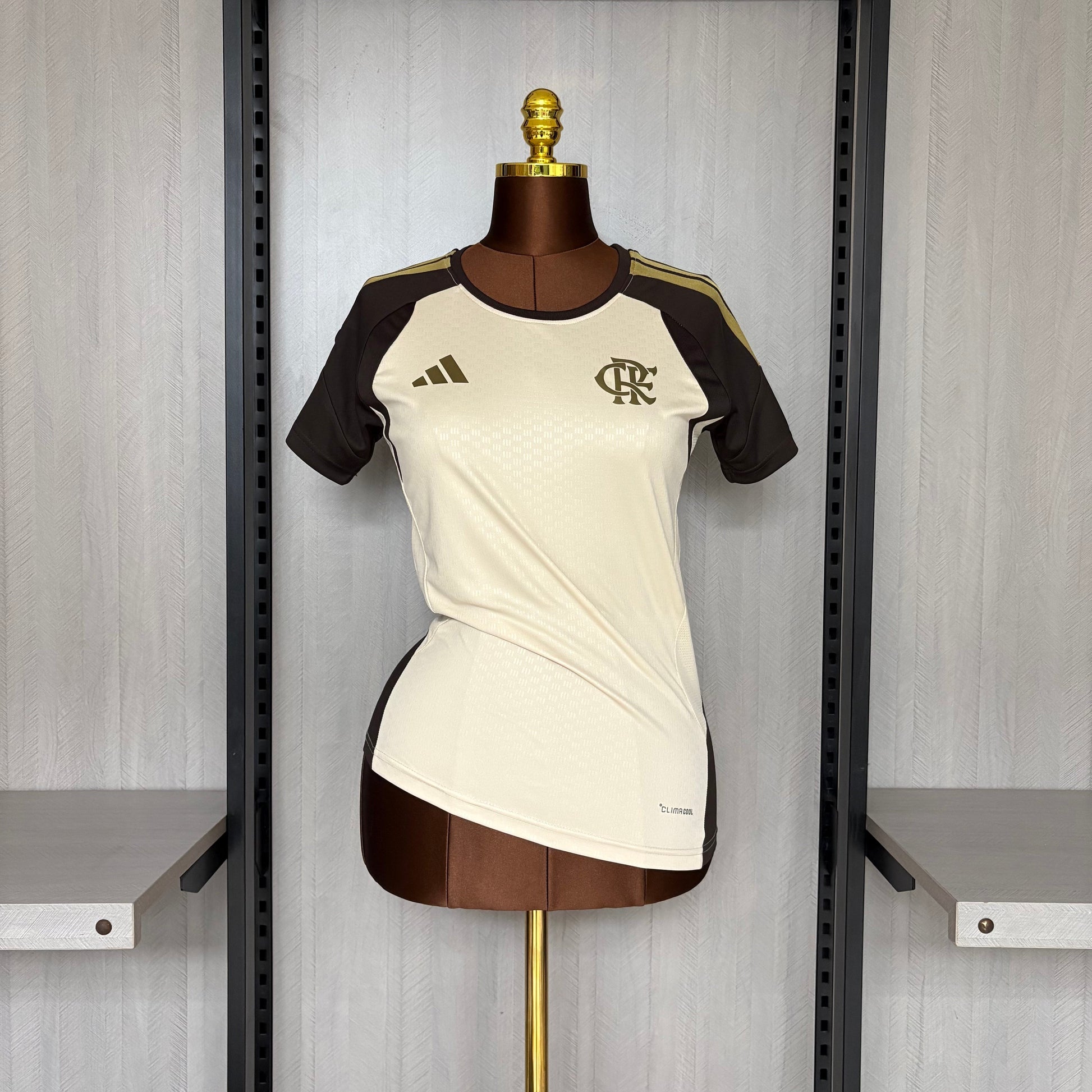 Camisa Feminina Flamengo Treino 2026 Bege - Fan Version - image 2