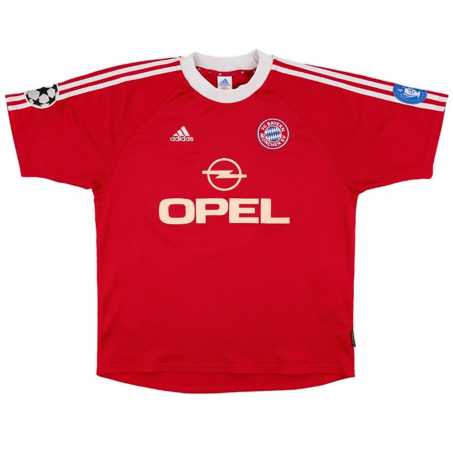 Bayern Munich Home Retro Jersey 2001/02 - image 1