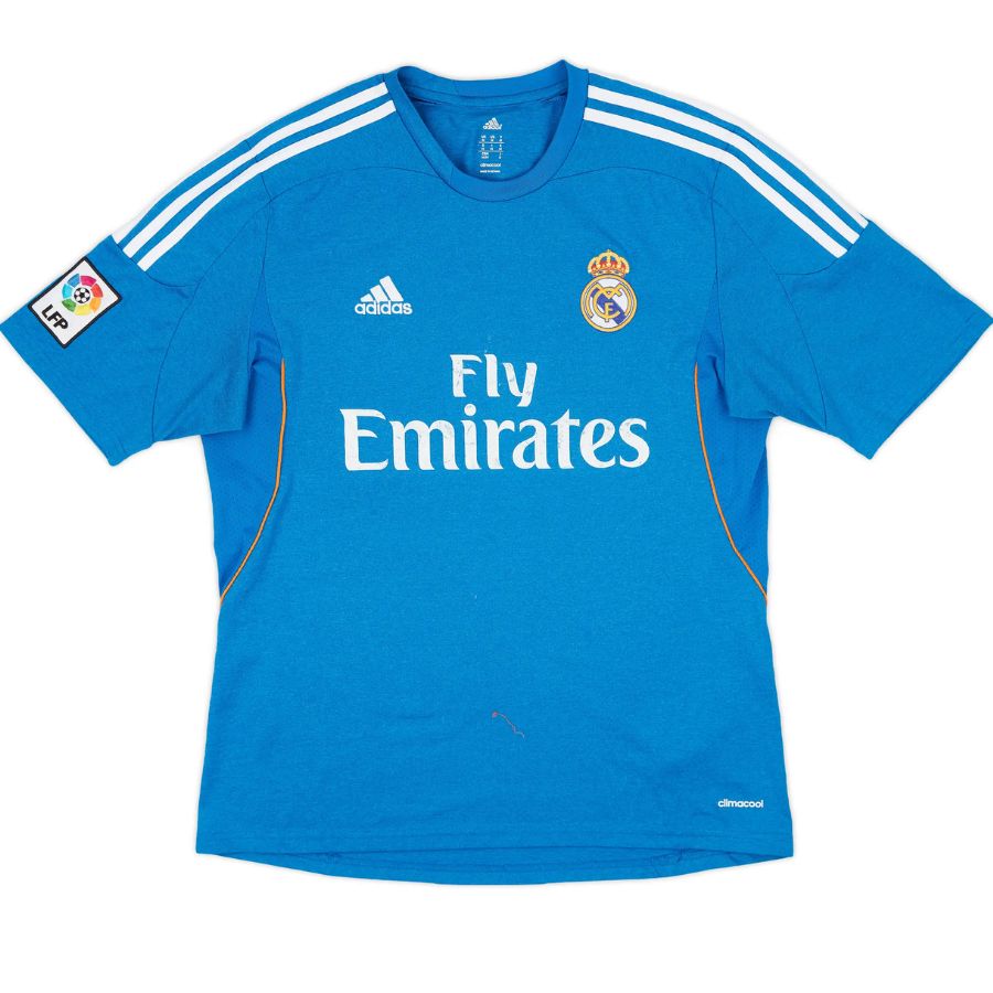 Real Madrid Away Retro Jersey 2013/14 - image 1