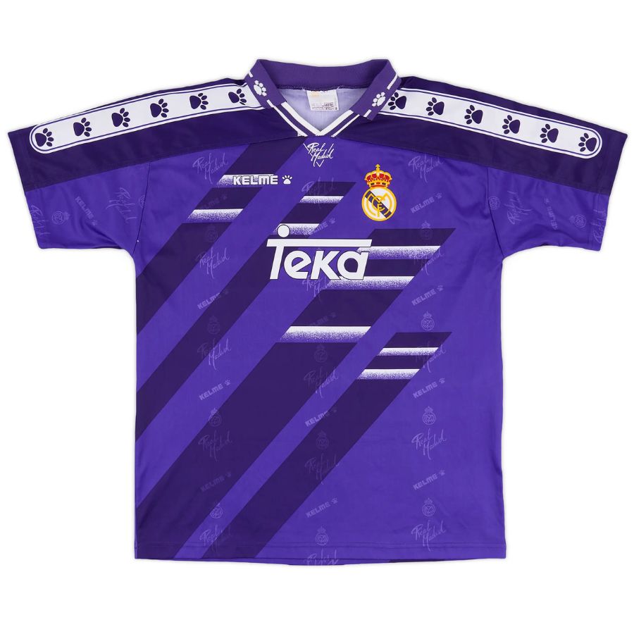 Real Madrid Away Retro Jersey 1994/96 - image 1