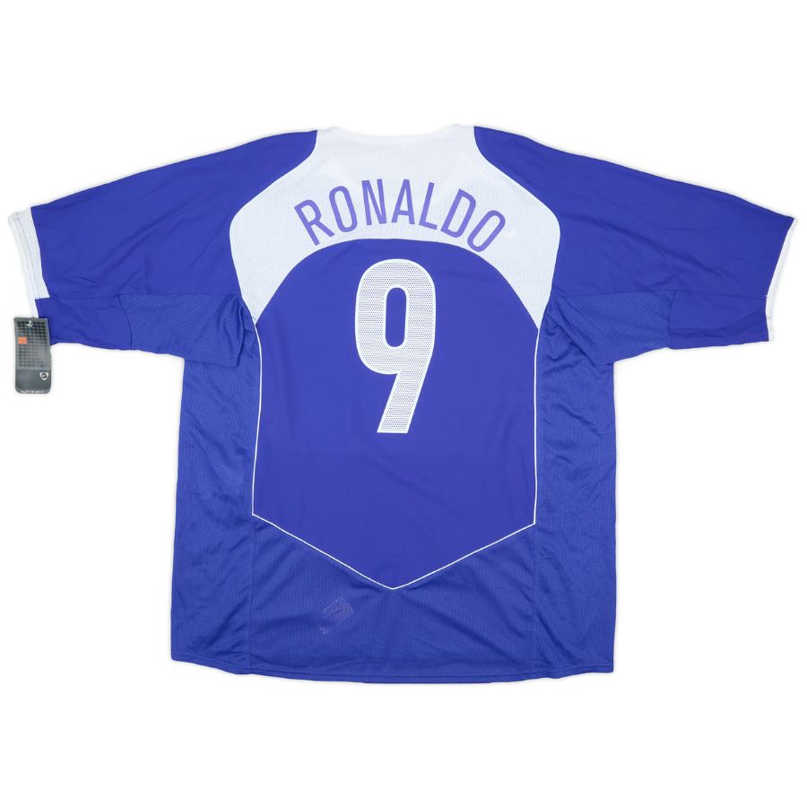 Ronaldo 9 Brazil Away Retro 2004 - image 1