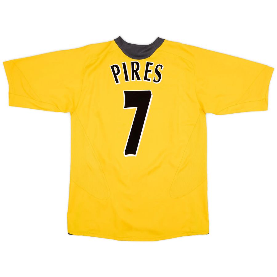 Arsenal Retro Away 2005/06 Fan Jersey - image 3
