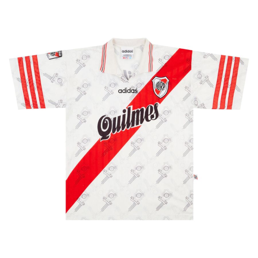 River Plate Home Retro Fan Jersey 1995/96 - image 1