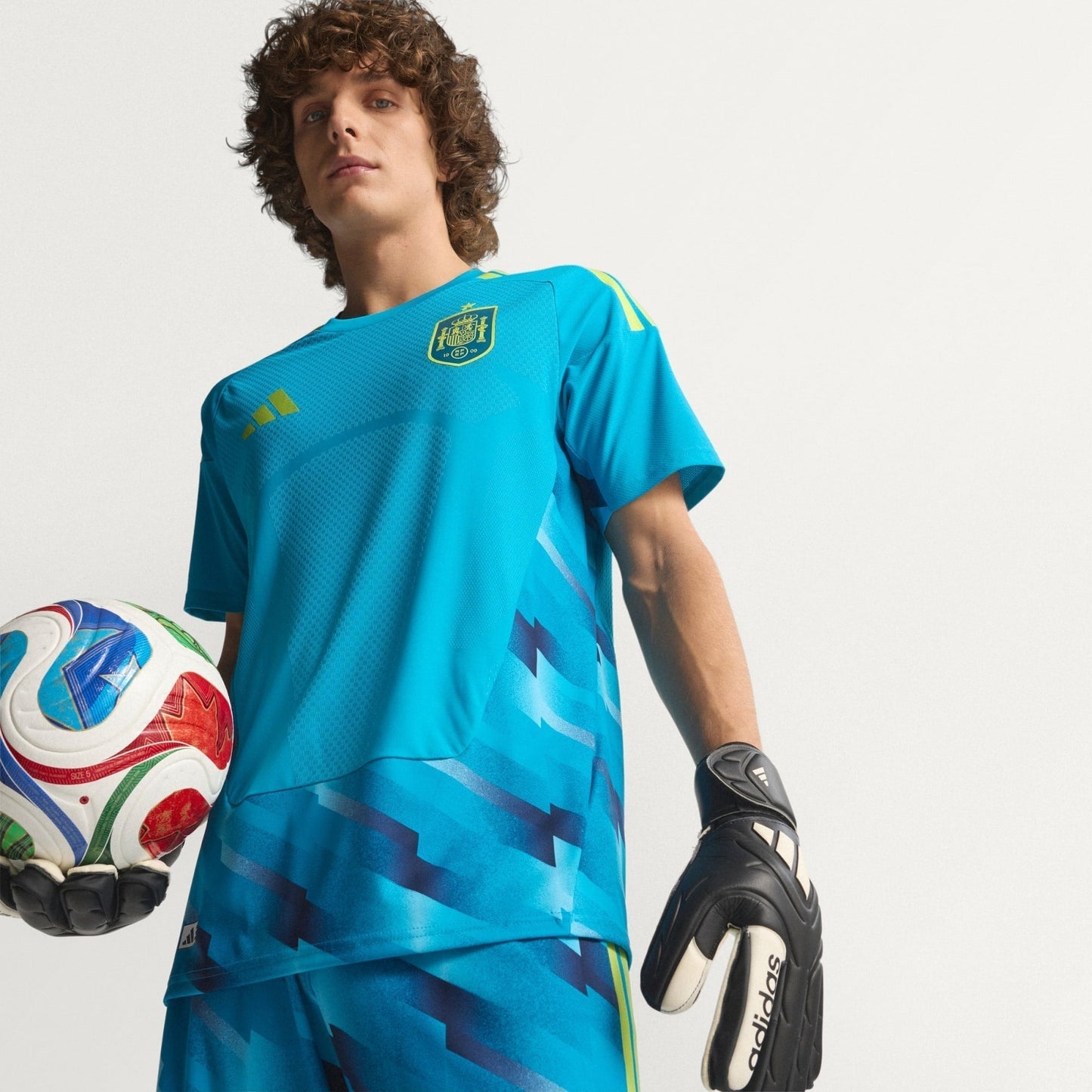 Goalkeeper Germany 2026/27 Home Player - image 1