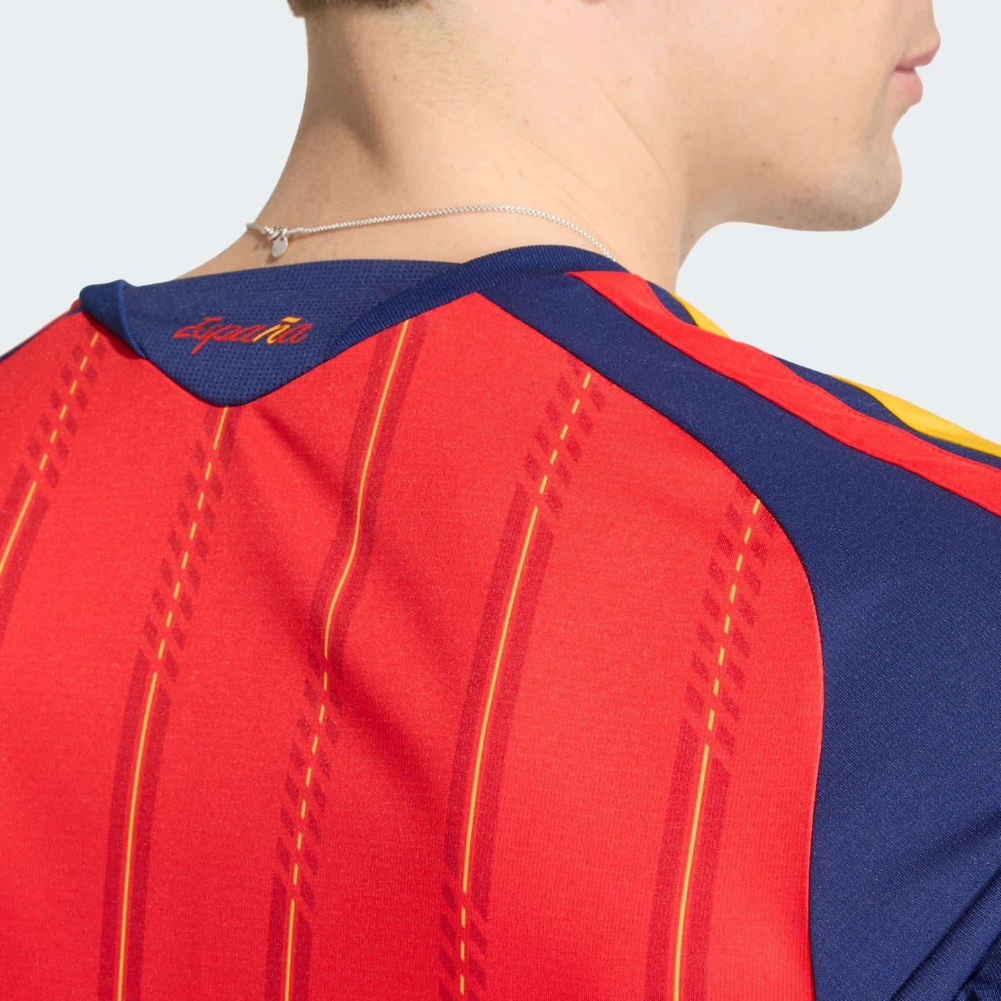 Spain 2026/27 Home Jersey - image 3