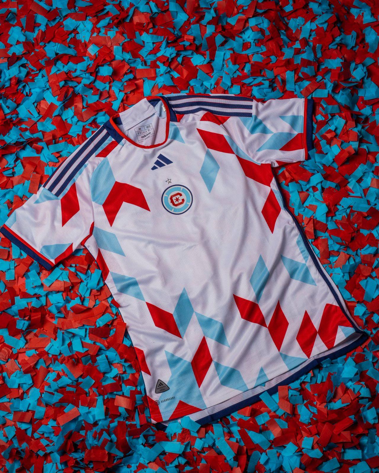 Chicago Jersey 23/24 - image 2