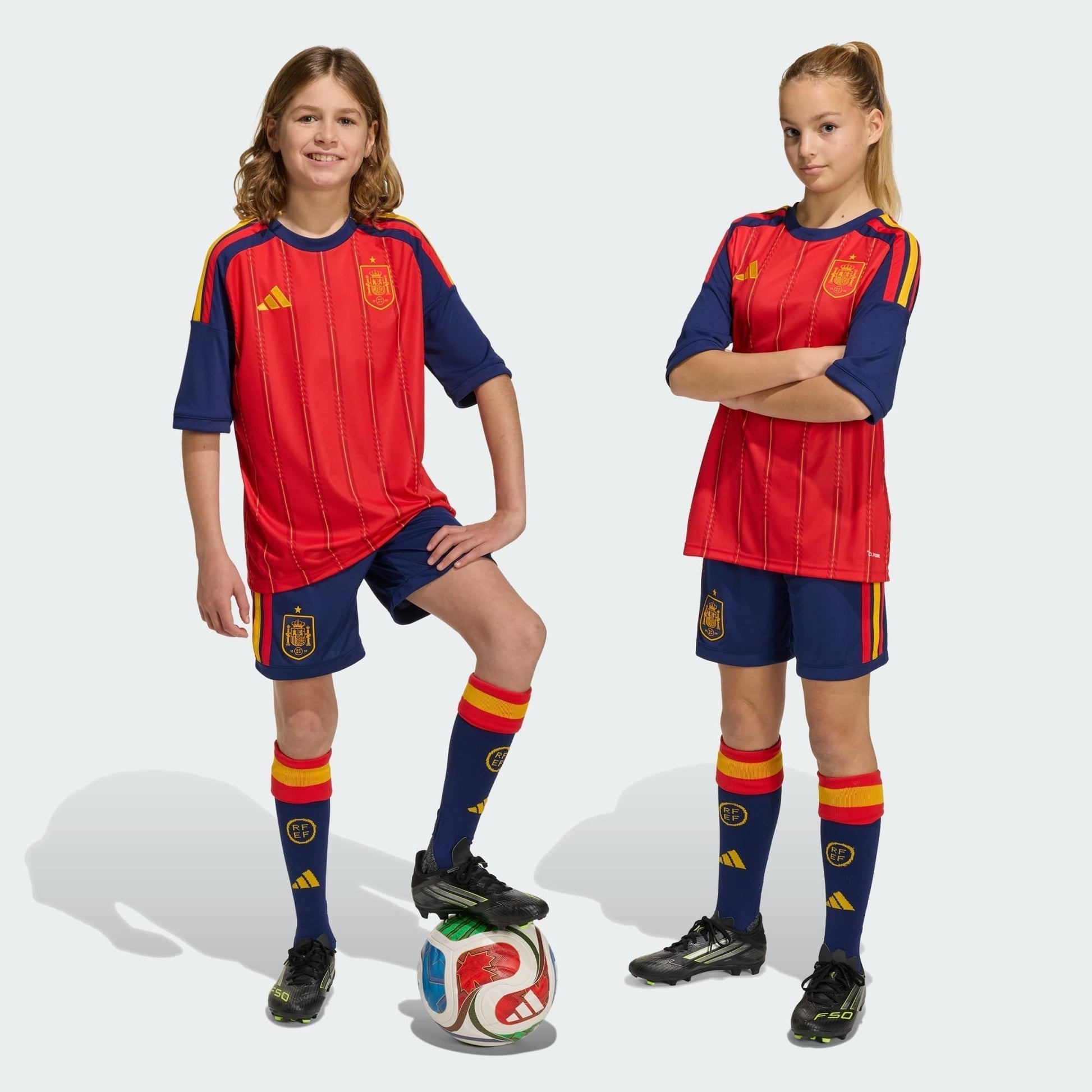 Kids Kit Germany 2026/27 Home Kit - image 1