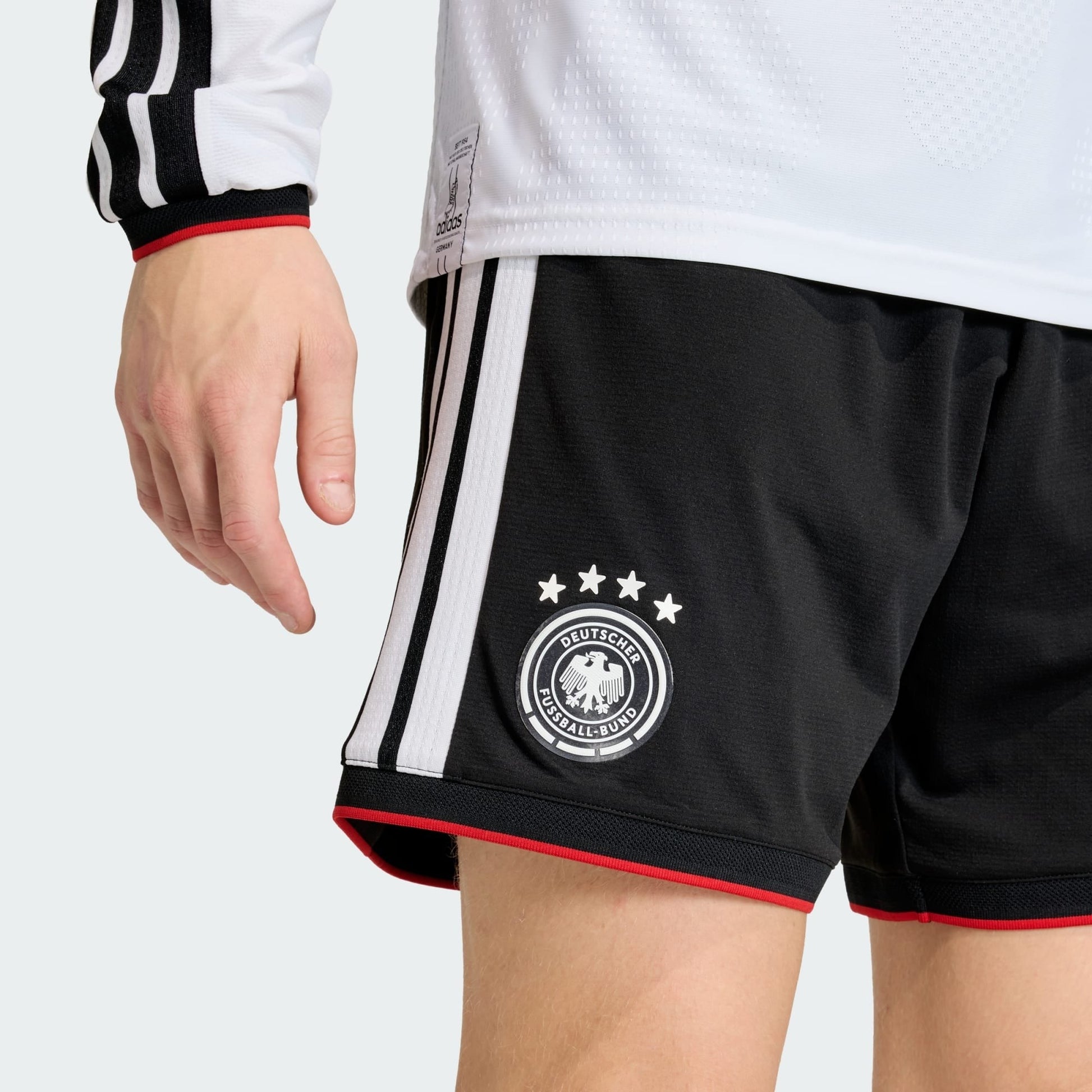 Shorts Germany 2026/27 Home - image 1
