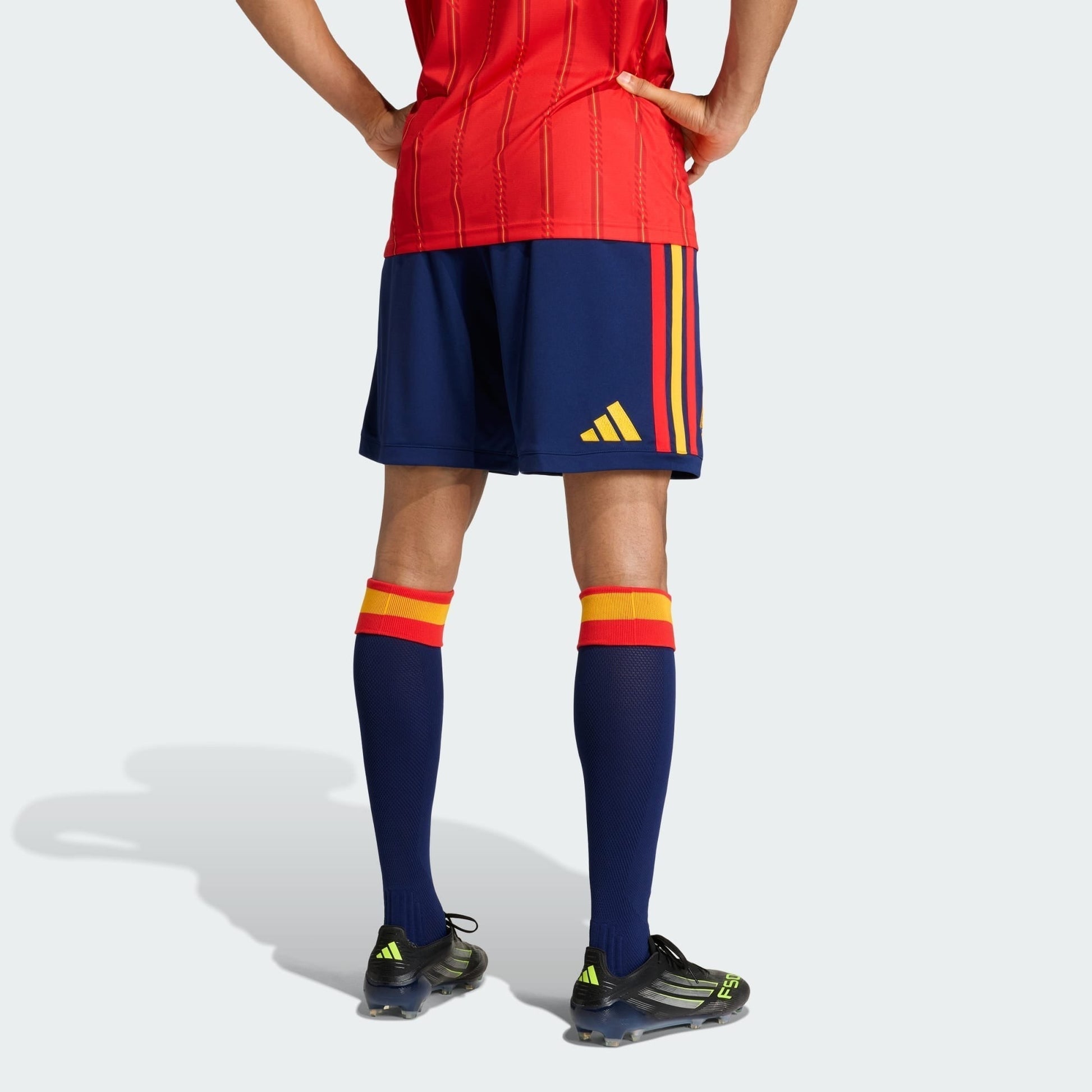 Shorts Spain 2026/27 Home - image 2