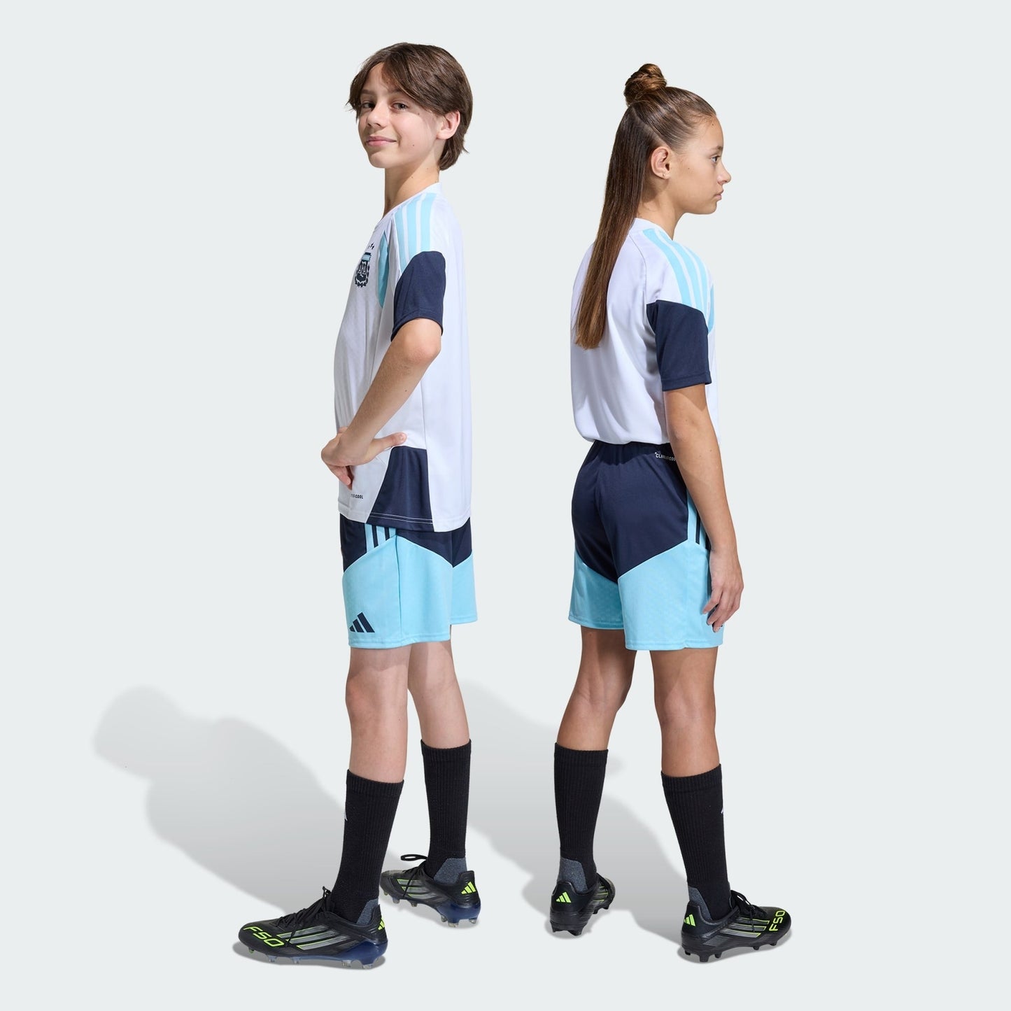 Kit Training Kids Argentina 2026/27 Home Kit - image 2