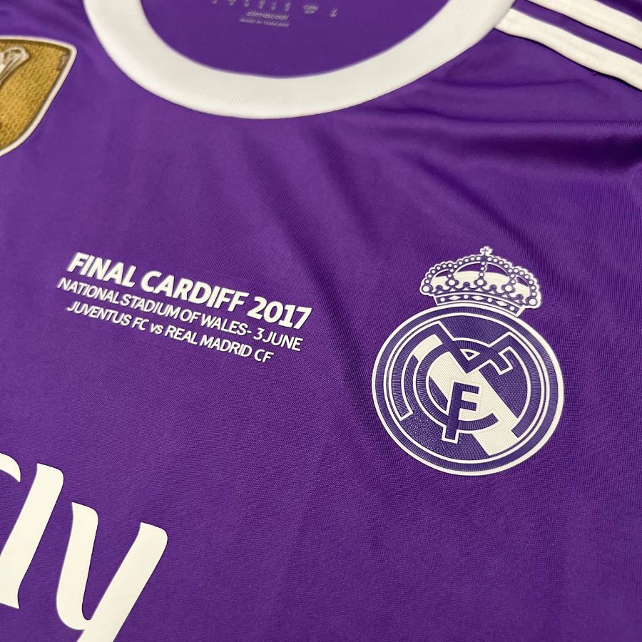 Real Madrid  Cristiano Ronaldo Away Retro 2016-17 es UCL UEFA Respect Final World (Official Printing)