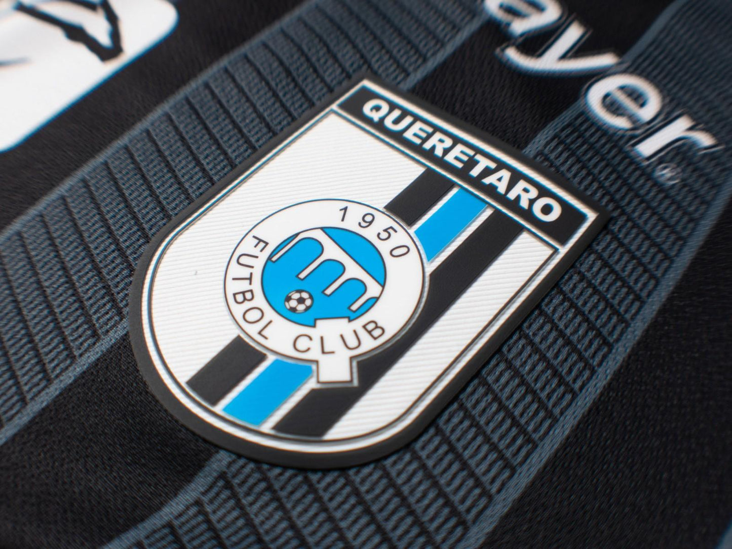 Querétaro Jersey 23/24 - image 2