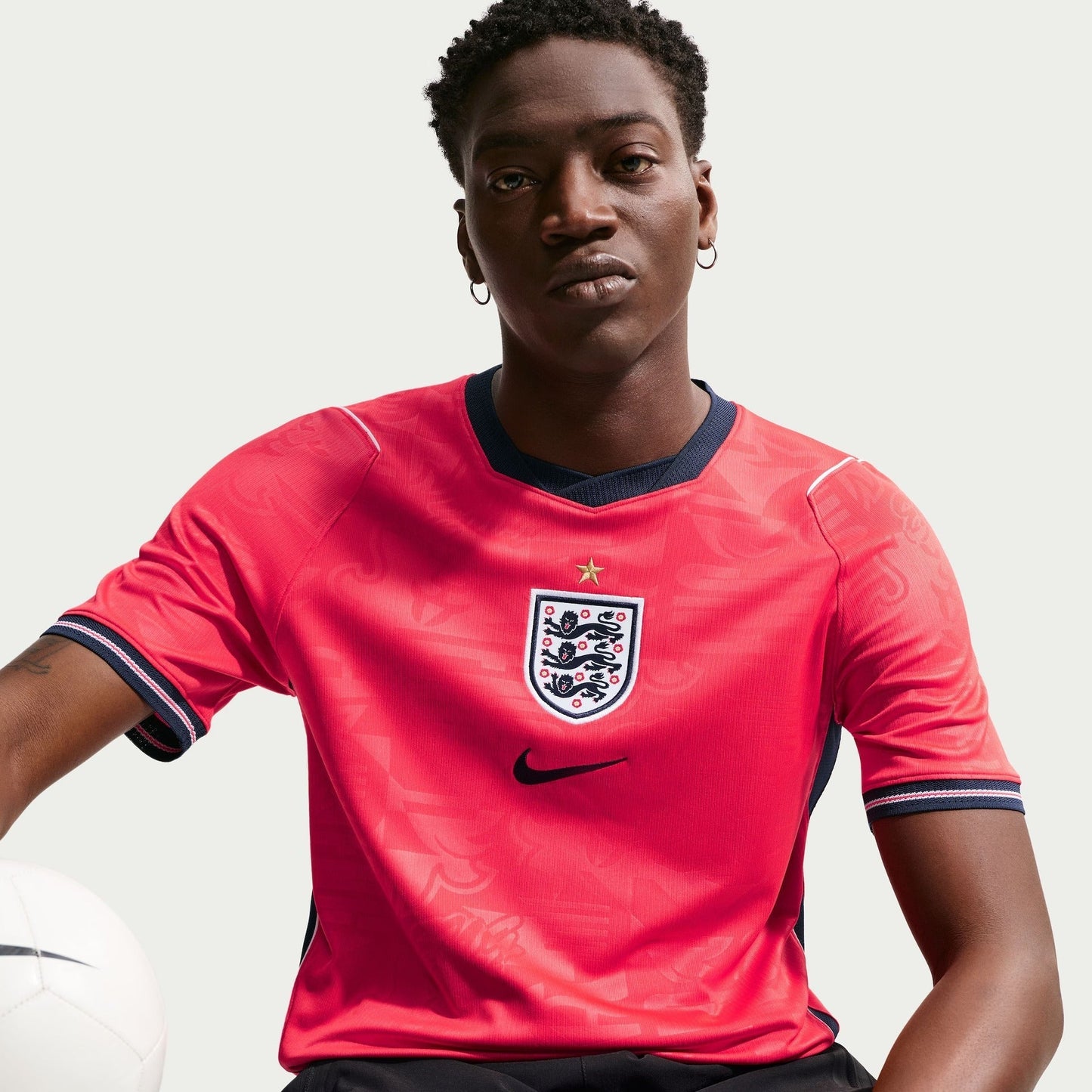 England 2026/27 Home Jersey - image 4