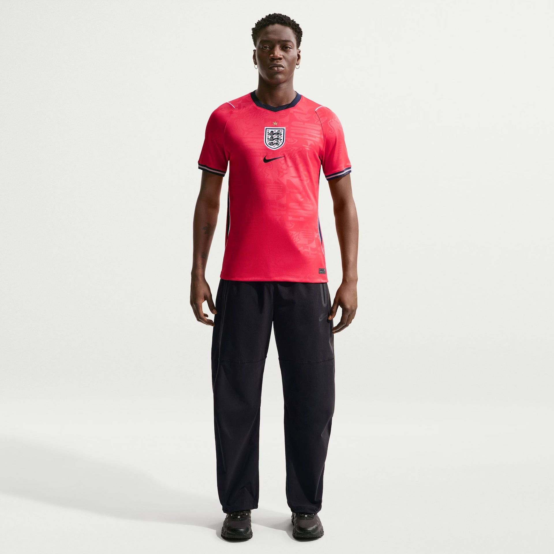 England 2026/27 Home Jersey - image 3