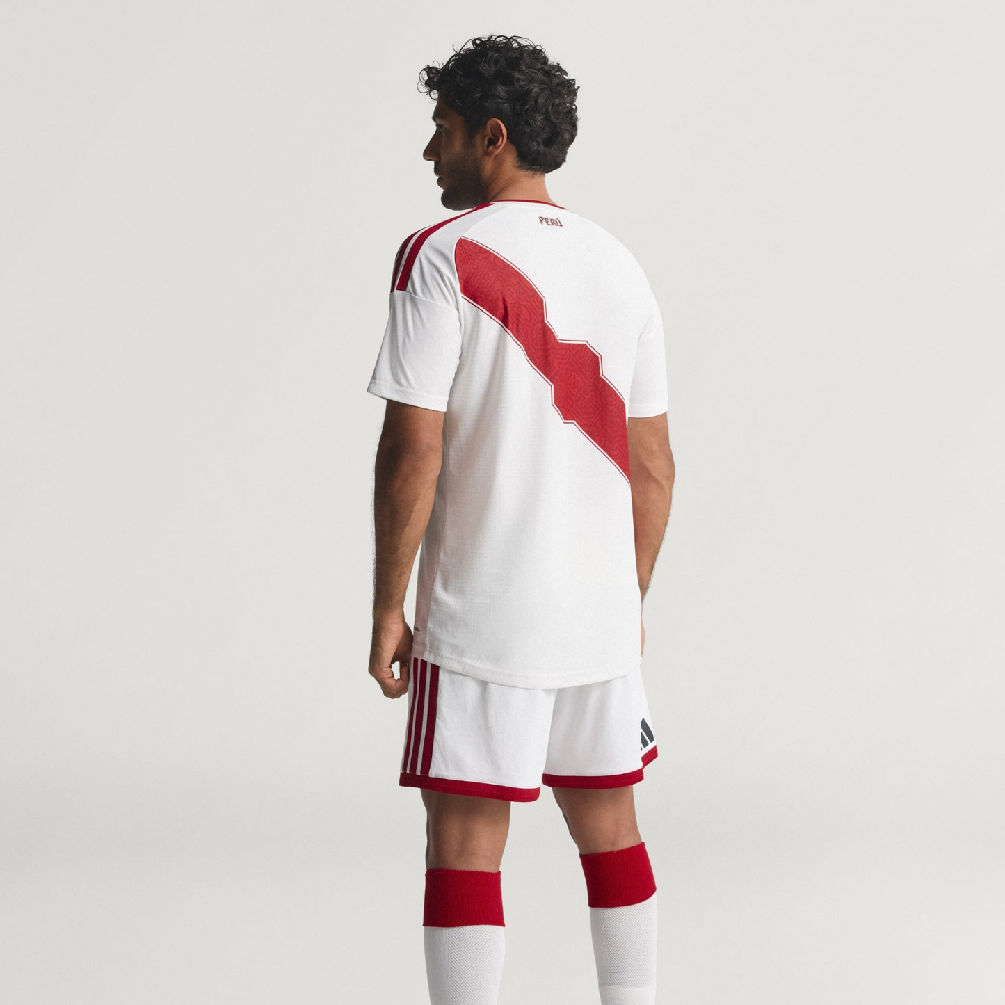 Peru 2026/27 Home Player Jersey - image 5