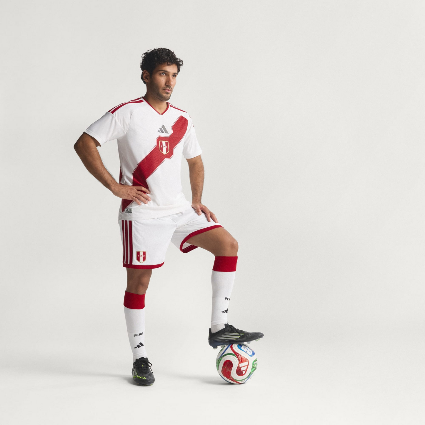 Peru 2026/27 Home Player Jersey - image 6