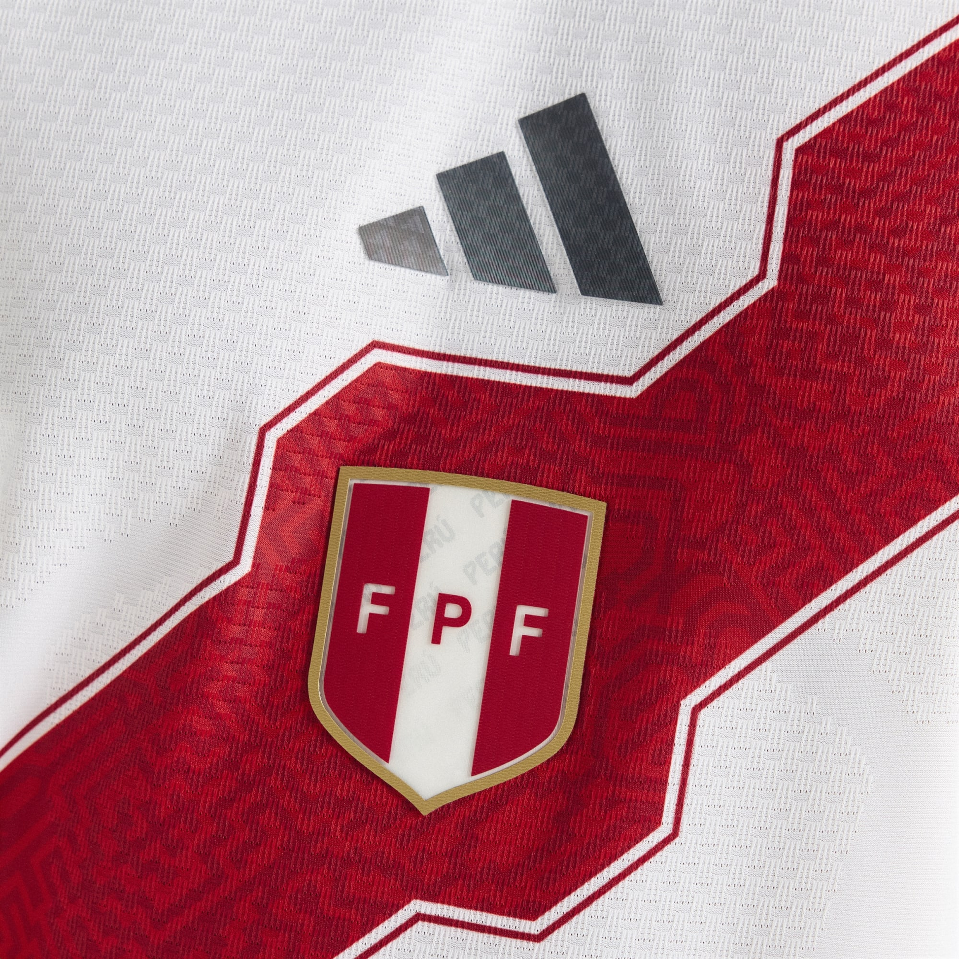 Peru 2026/27 Home Player Jersey - image 4