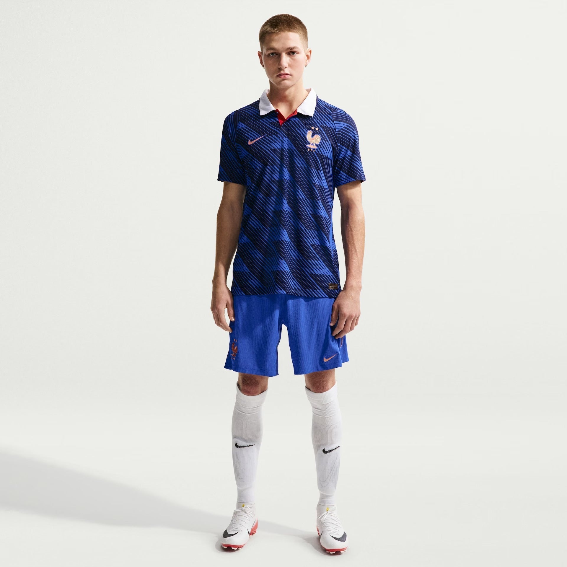 France 2026/27 Home Jersey - image 2