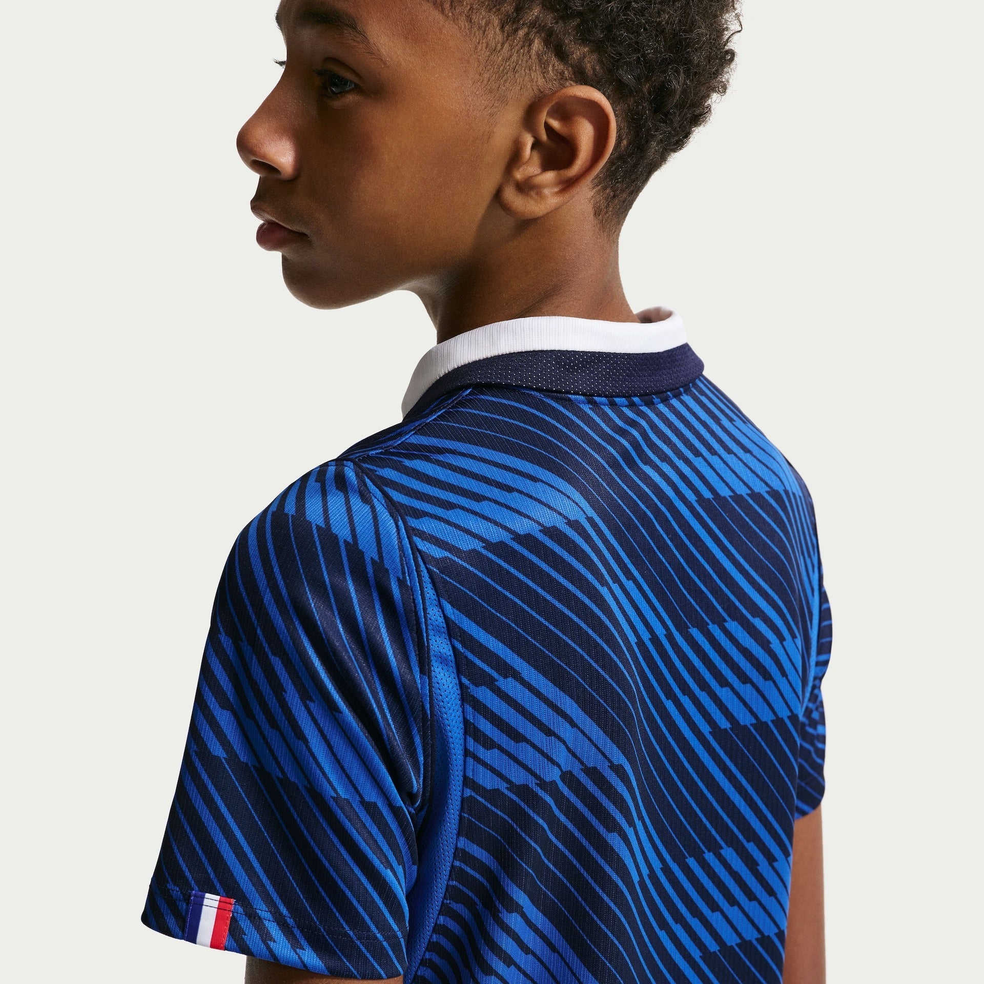 Kids Kit France 2026/27 Home Kit - image 8
