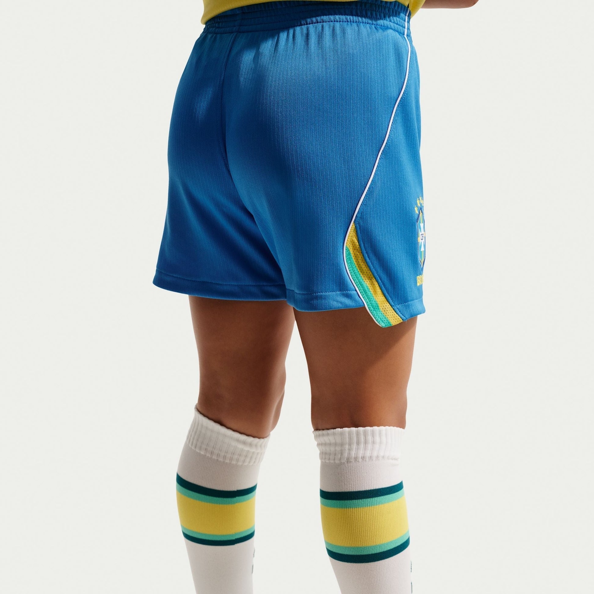 Kids Kit Brazil 2026/27 Home - image 5