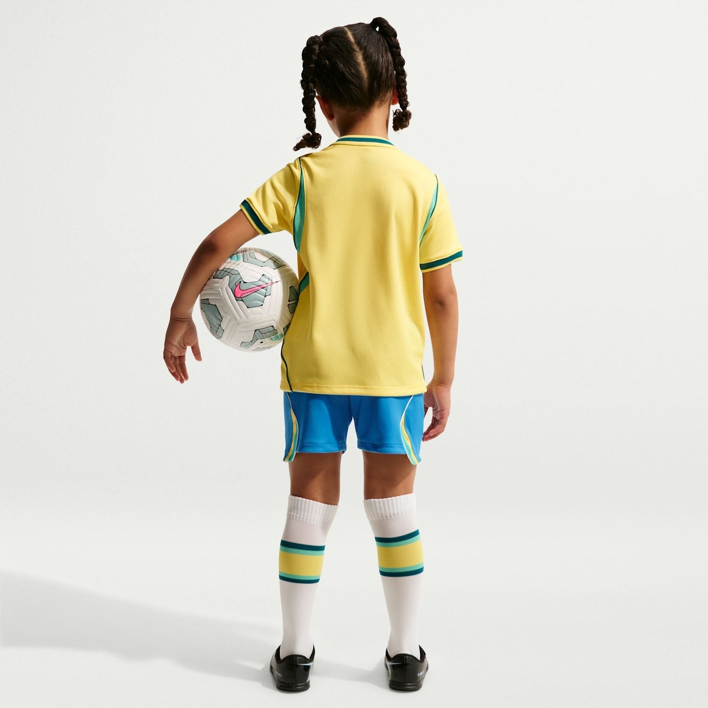 Kids Kit Brazil 2026/27 Home - image 7