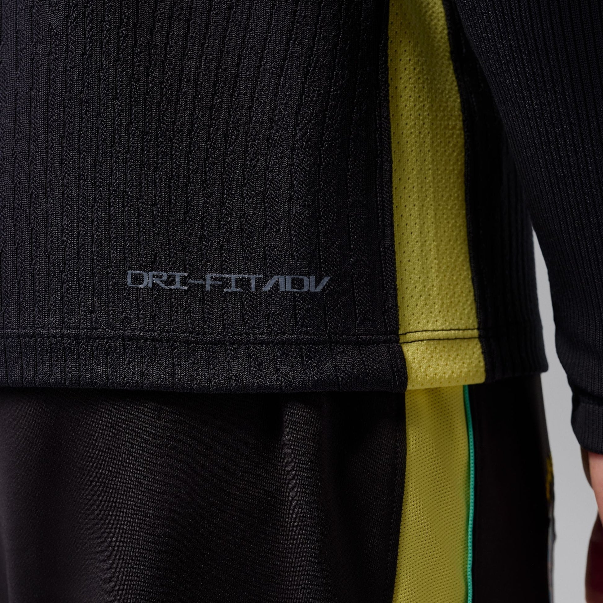 Training Kit Brazil 2026/27 Black - image 7